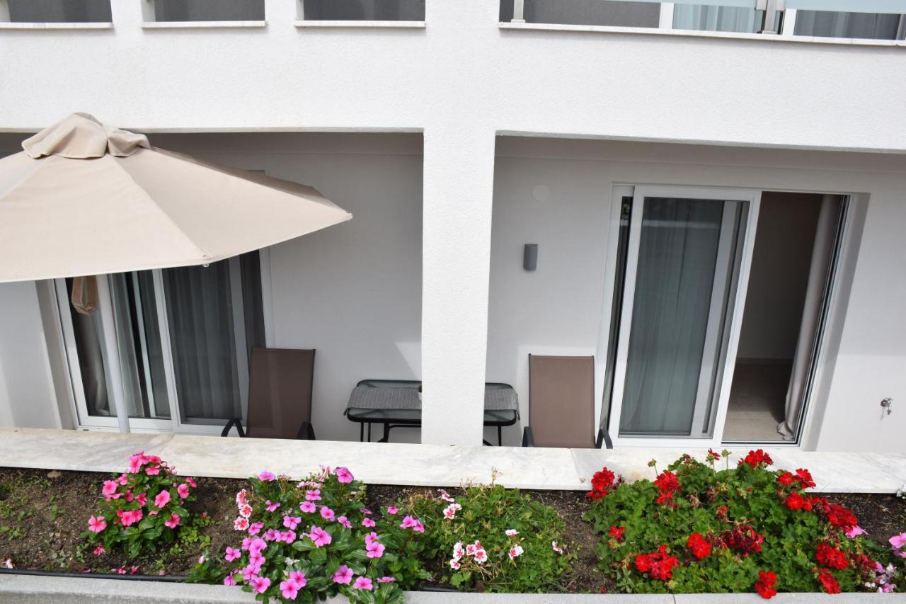 Astra Sarti Luxury Suites Eksteriør billede
