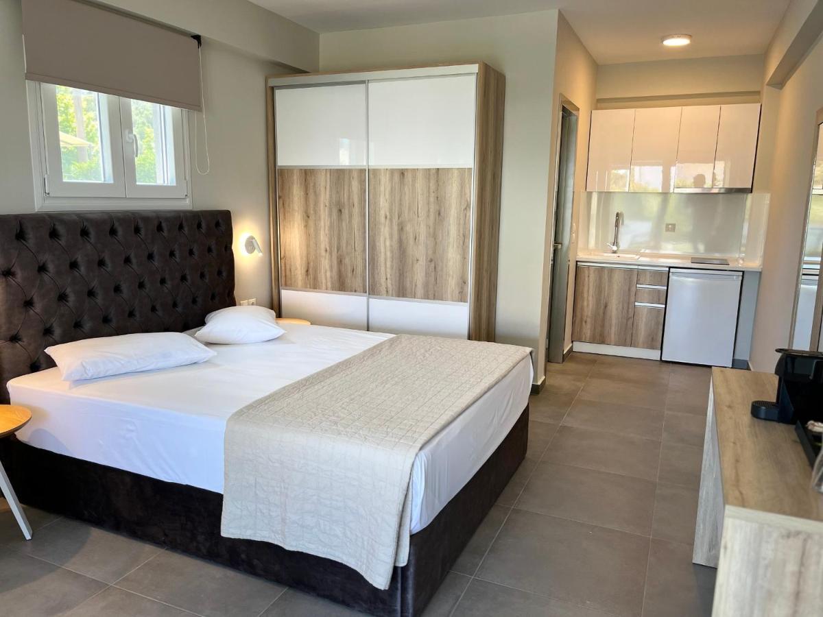 Astra Sarti Luxury Suites Eksteriør billede