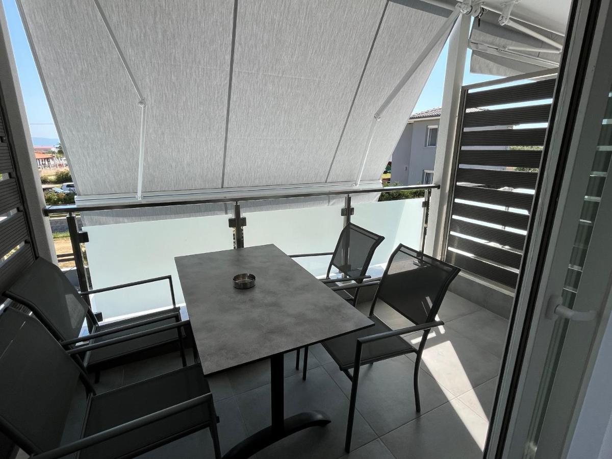 Astra Sarti Luxury Suites Eksteriør billede