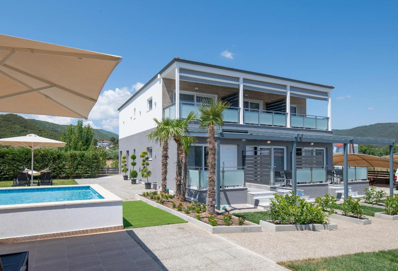Astra Sarti Luxury Suites Eksteriør billede